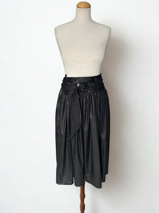 Jupe midi vintage noire en imitation cuir – taille haute