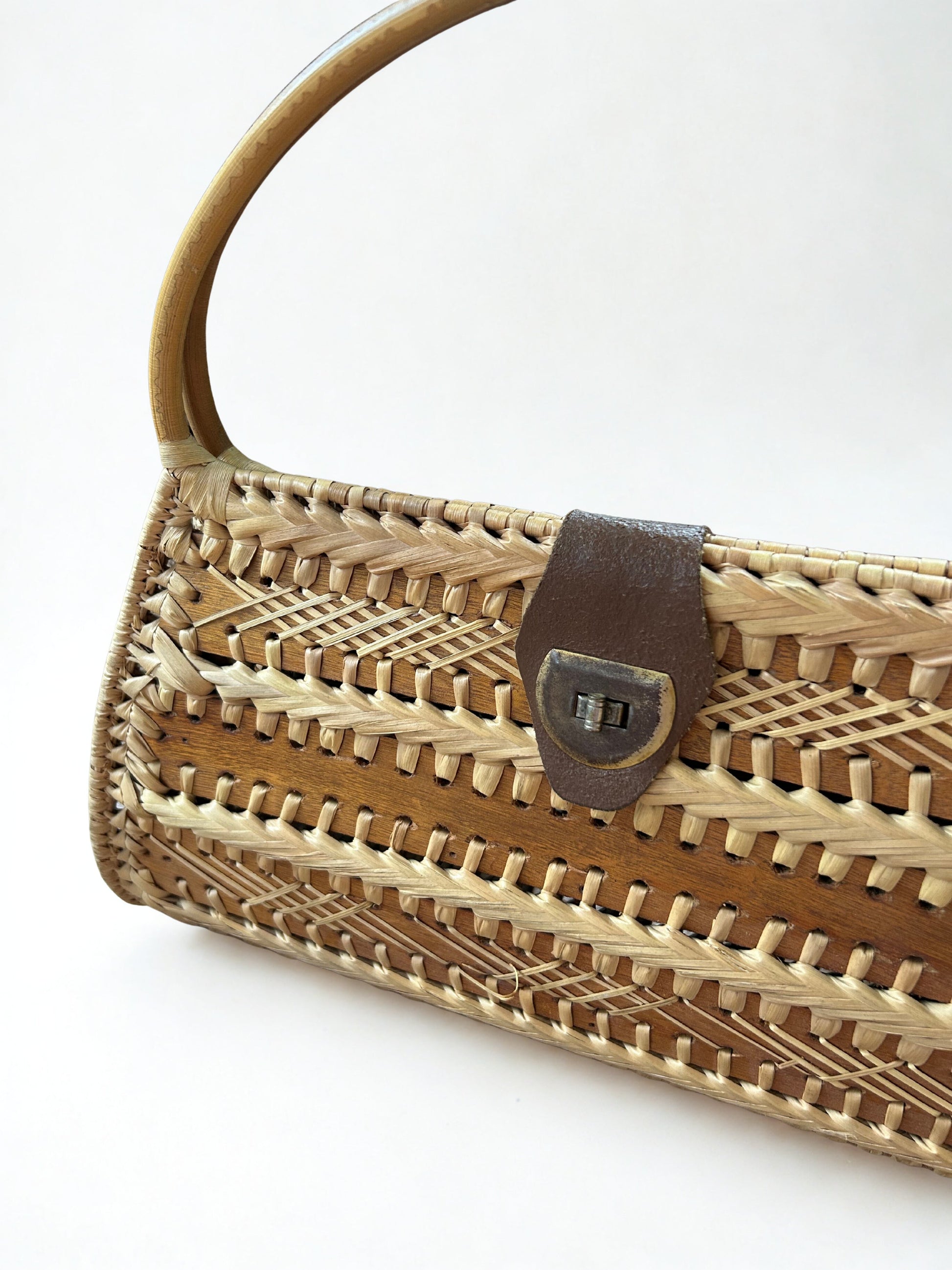 Sac à main vintage en osier bois la friperie vintage 25