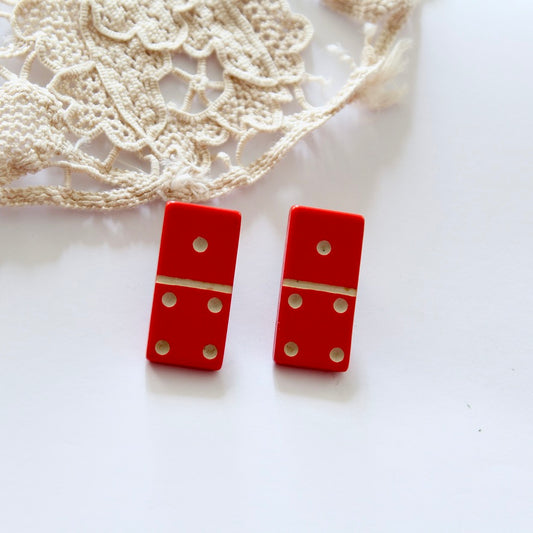 Boucles d'oreille clips vintage domino rouge plastique