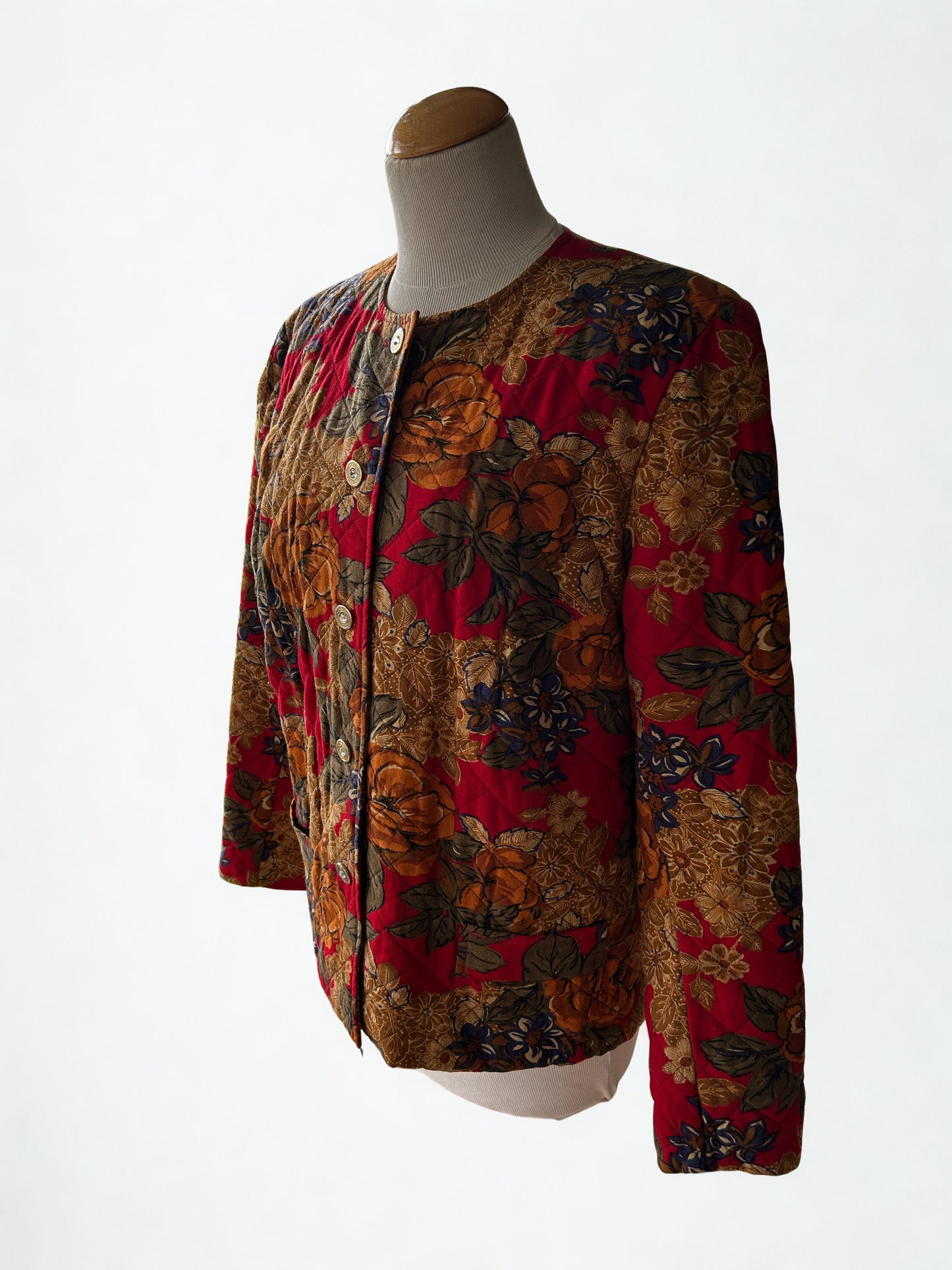 Veste matelassée rouge à fleurs