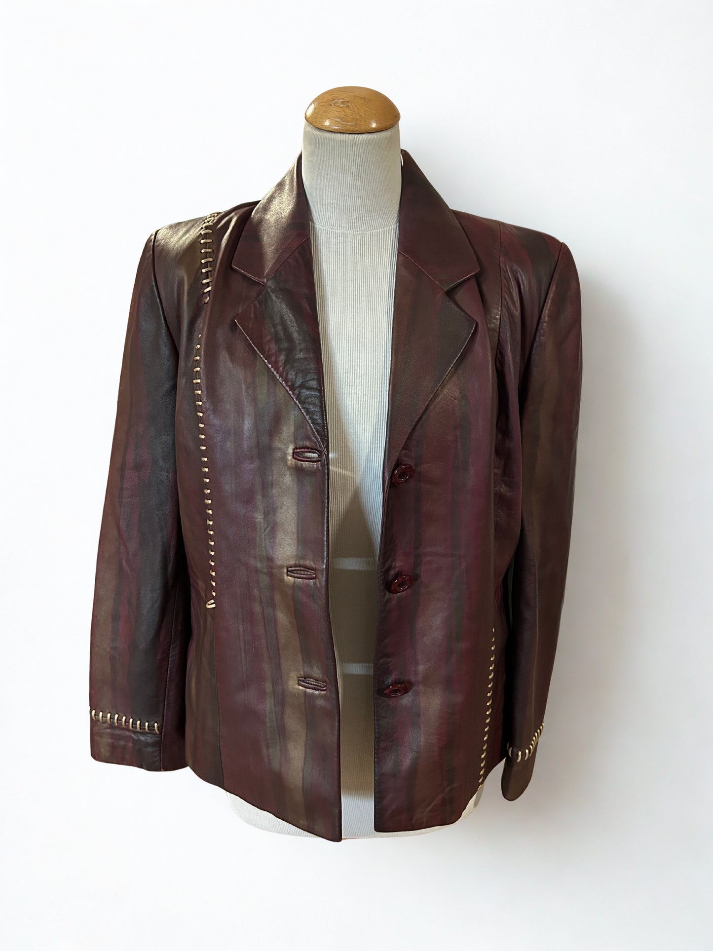 Veste en cuir vintage bordeaux à reflets