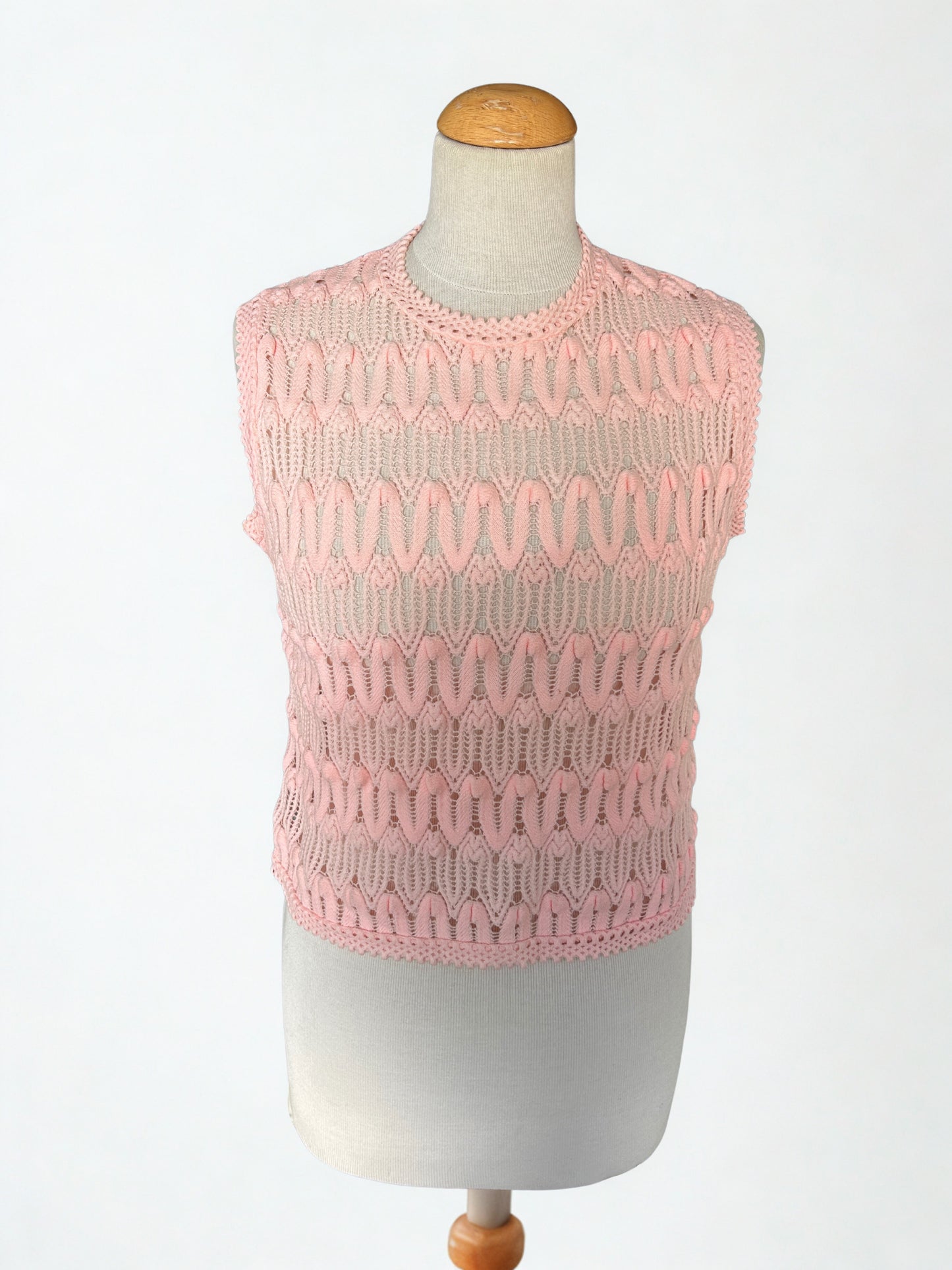 Top vintage en mailles ajourées rose