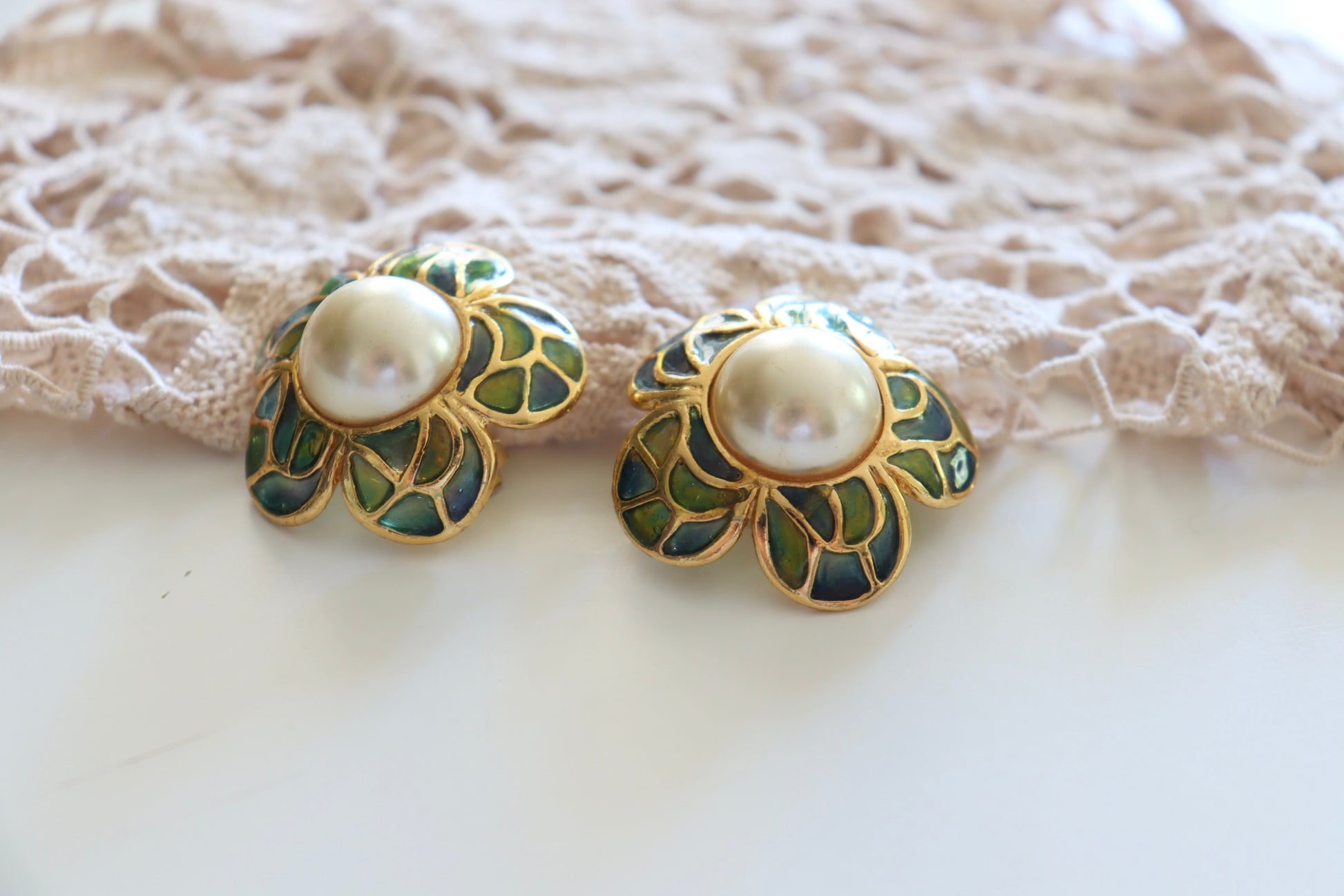 Boucles d'oreille à clips vintage fleur bleu vert la friperie vintage 25