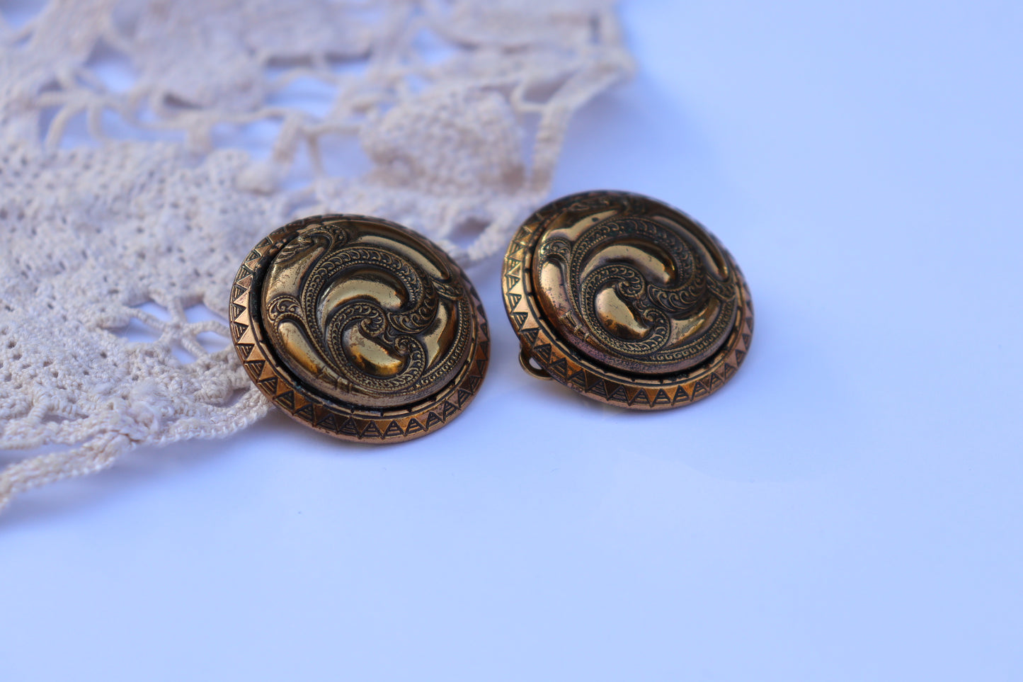 Boucles d'oreilles clips vintage Ermani Bulati la friperie vintage 25