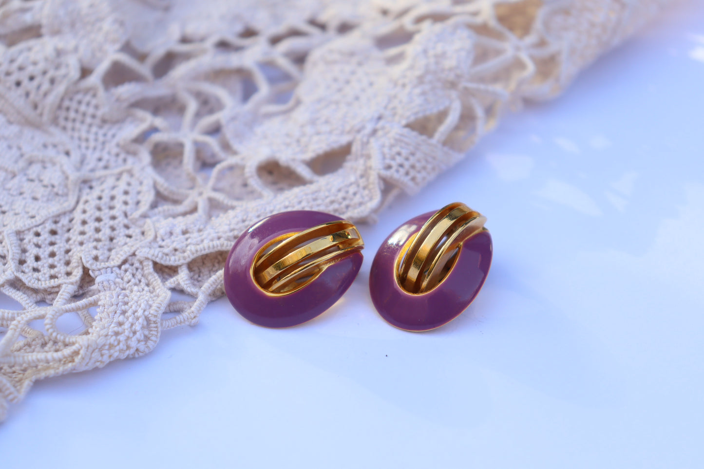 Boucles d'oreille clips vintage mauve et or la friperie vintage 25