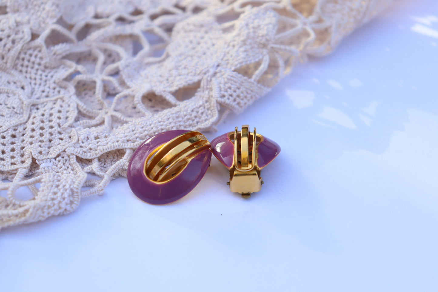 Boucles d'oreille clips vintage mauve et or la friperie vintage 25