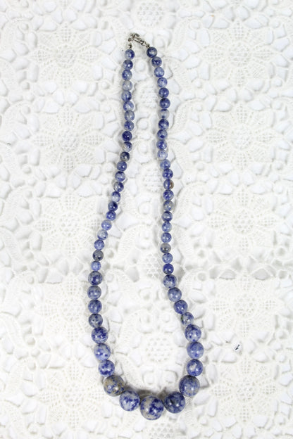 Collier en perles Sodalite semi-précieuse - la friperie vintage 25