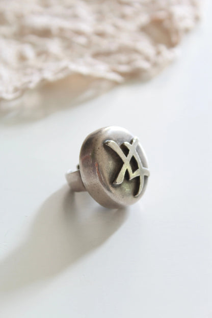 Bague argenté symbole asiatique vintage la friperie vintage 25