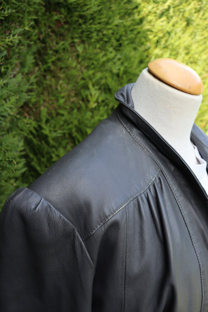 Veste en cuir gris vintage oversize la friperie vintage 25
