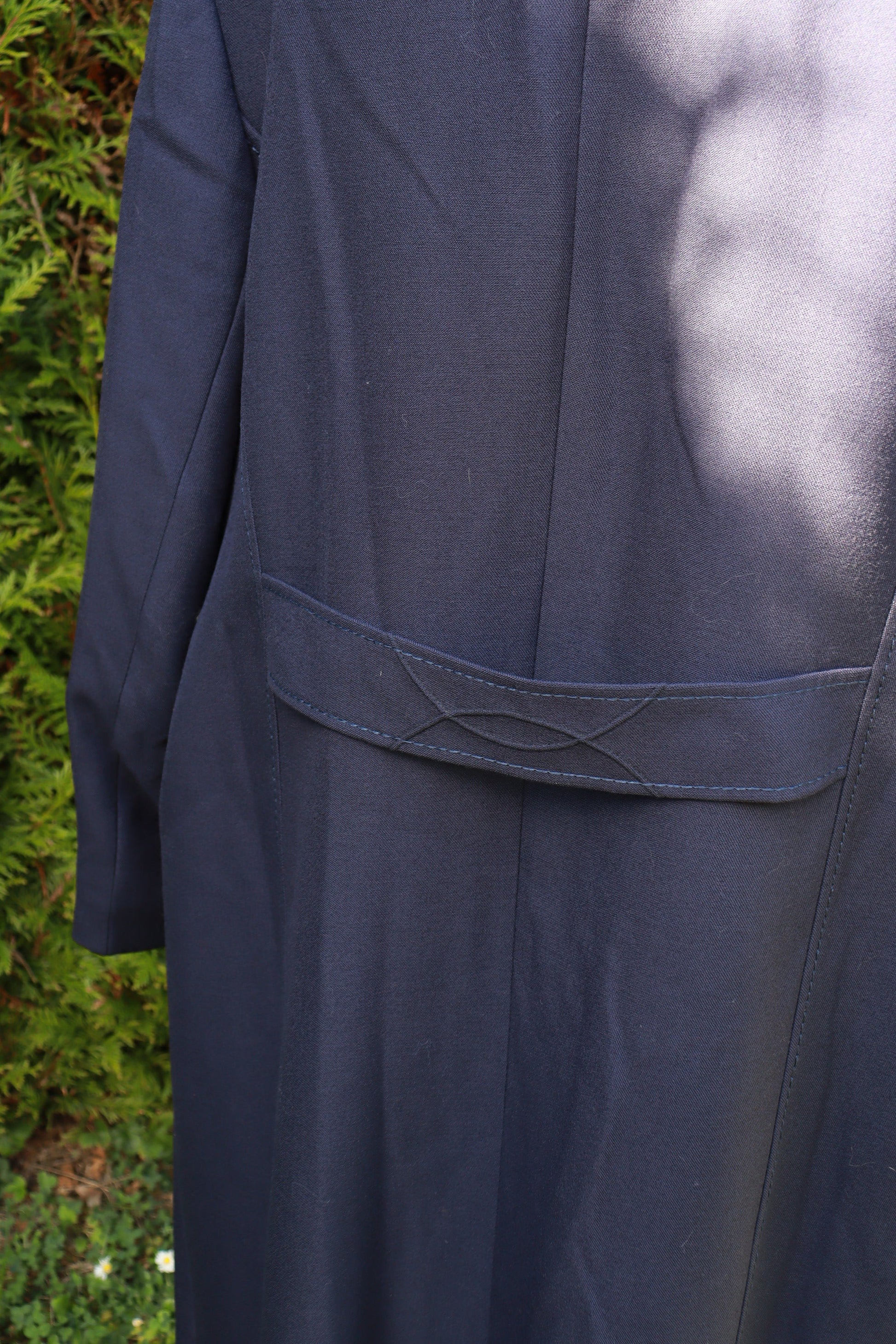 Trench bleu marine vintage laine la friperie vintage 25