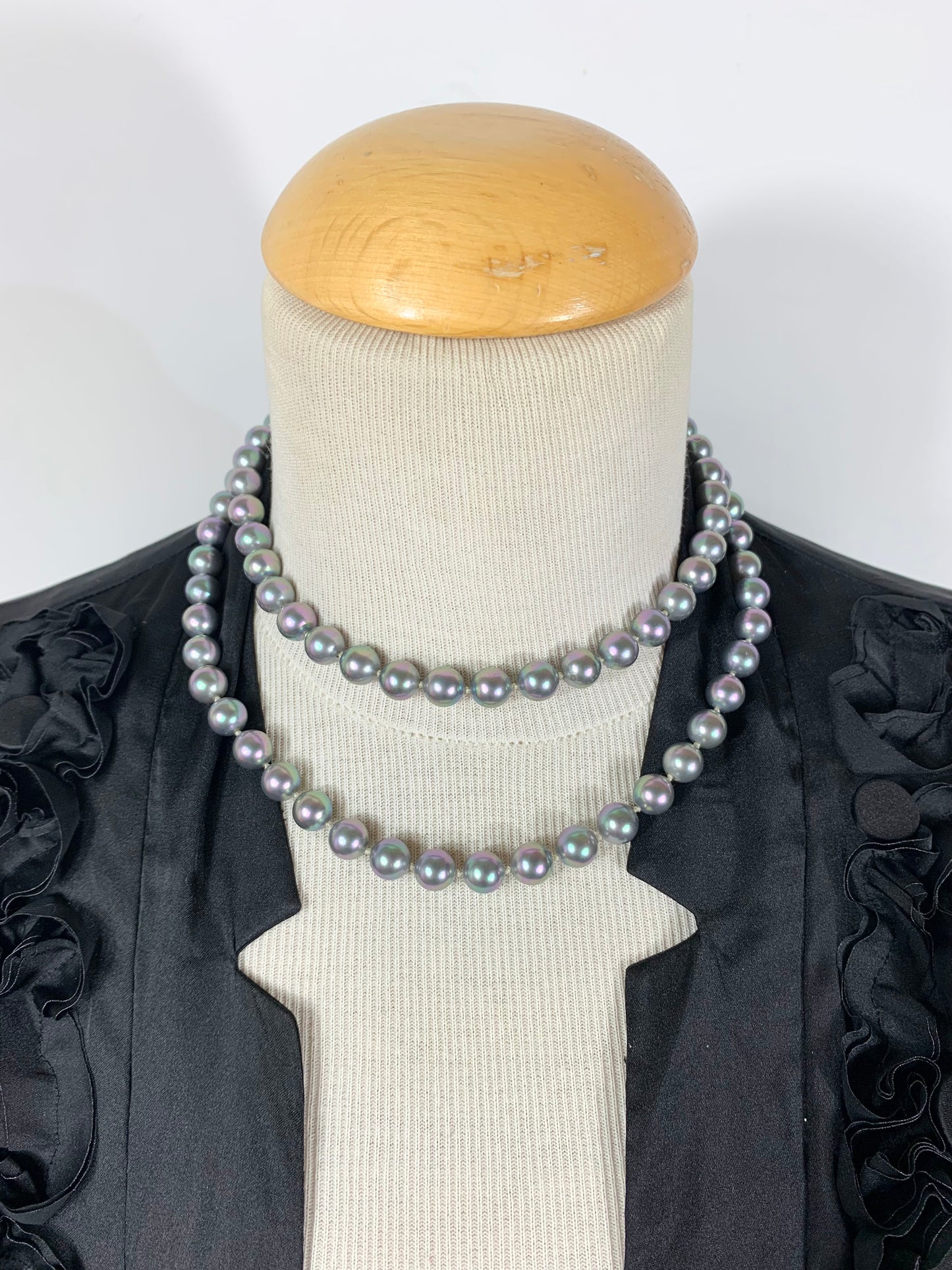 Collier sautoir vintage perles en verre imitation nacre joli fermoir