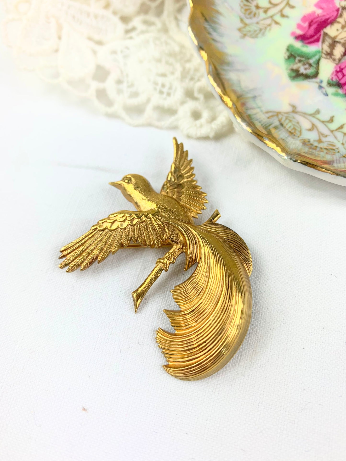 Broche ancienne oiseau phoenix métal doré