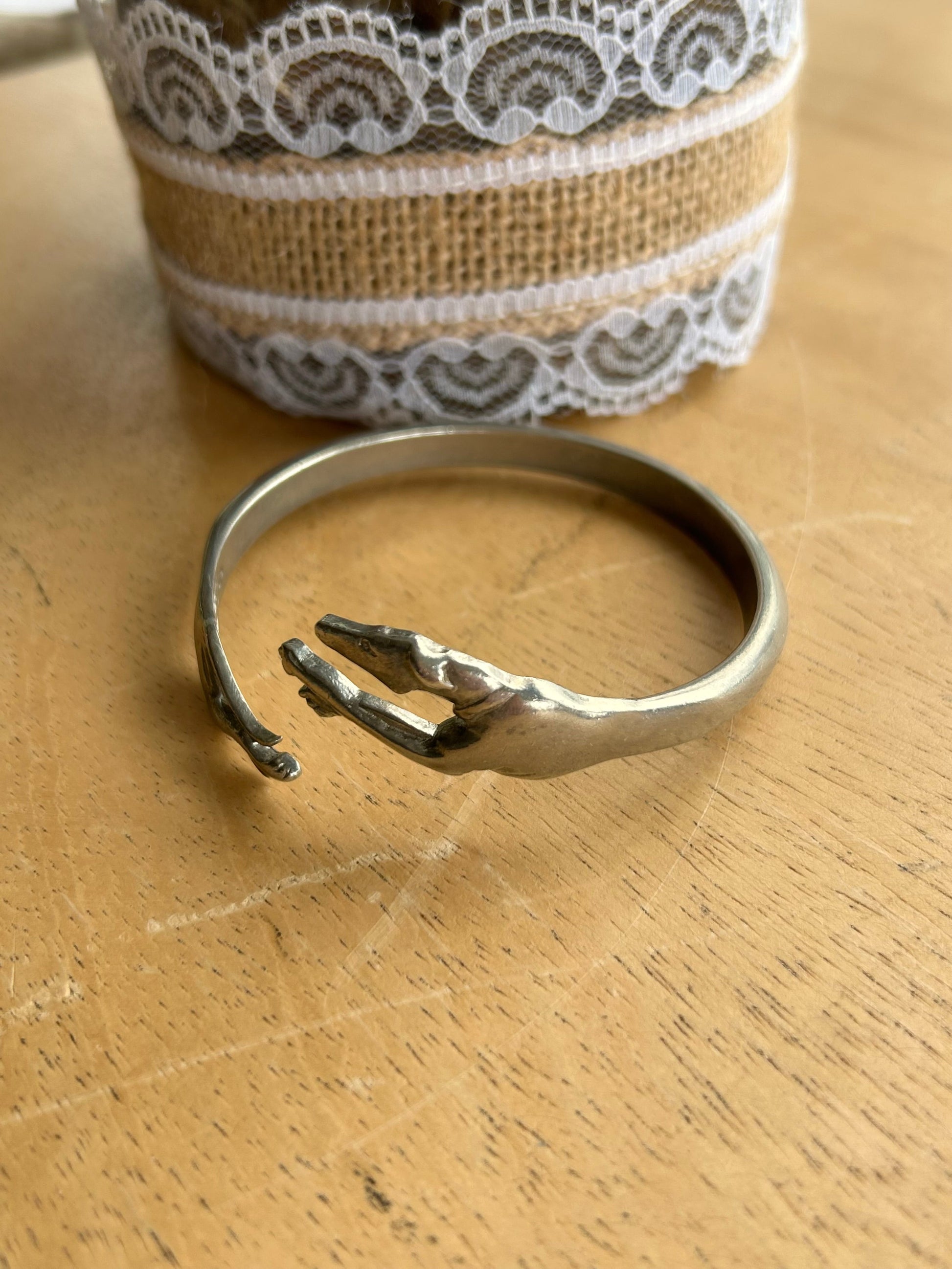 Bracelet chien levrier jonc métal argenté la friperie vintage 25