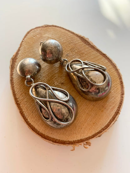 Boucles d'oreilles clips vintage pendantes goutte argenté la friperie vintage 25