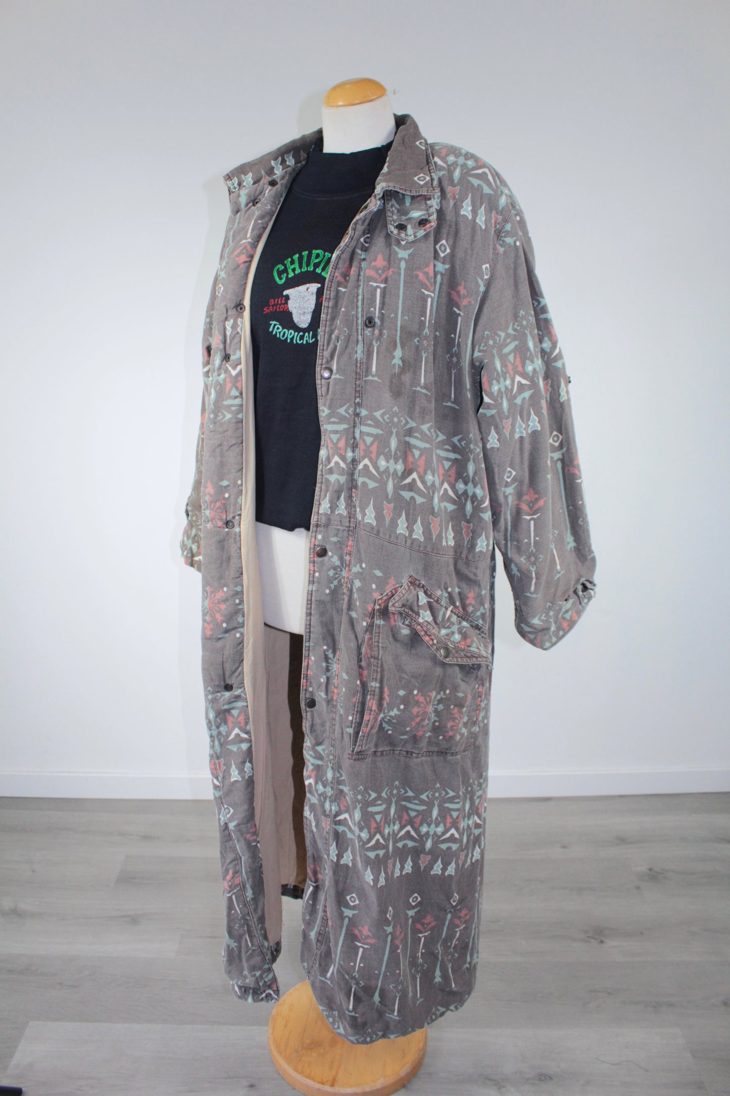 Manteau long vintage ethnique 90's motifs bleu rose