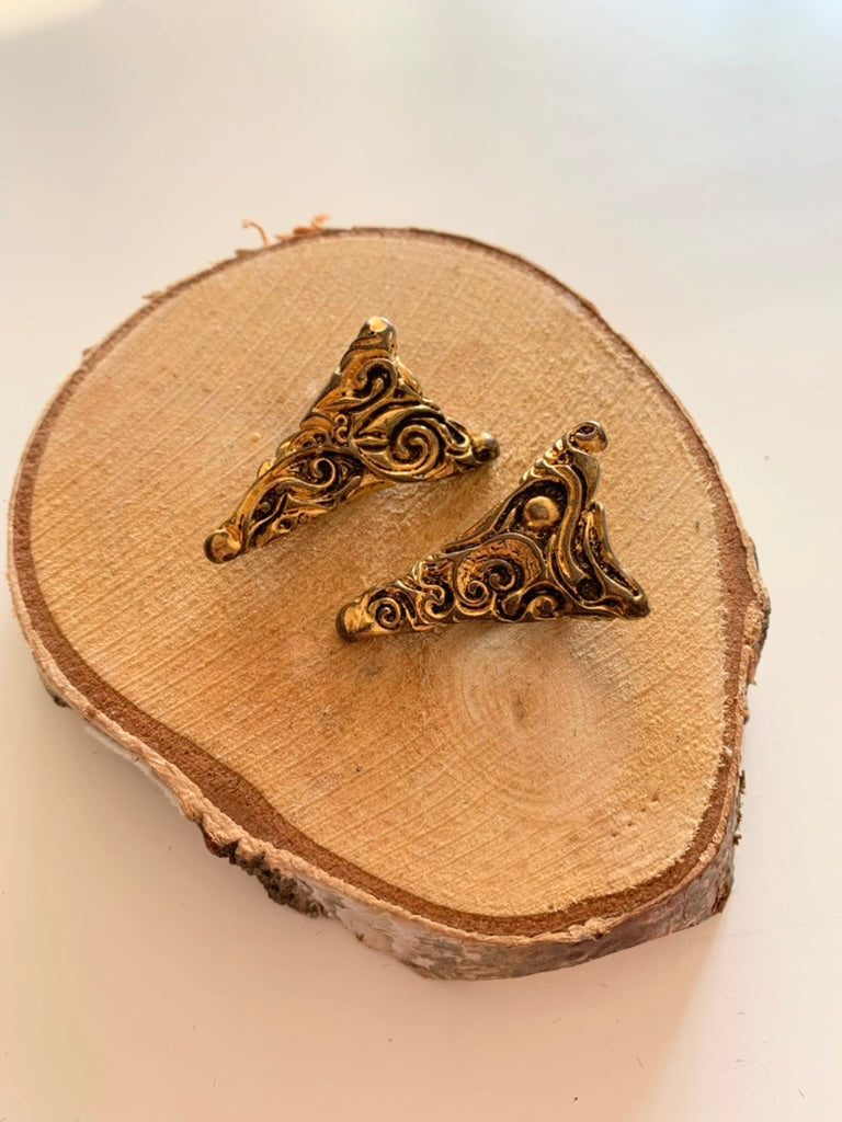 Boucles d'oreilles vintage clips triangle à motifs effet ancien