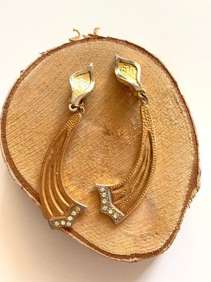 Boucles d'oreille clips vintage pendants or et argent la friperie vintage 25