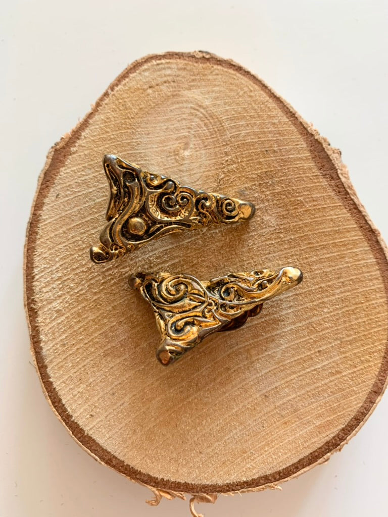 Boucles d'oreilles vintage clips triangle à motifs effet ancien la friperie vintage 25