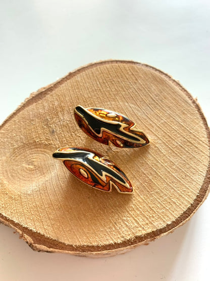 Boucles d'oreilles clips vintage feuilles noir orange émaillées la friperie vintage 25