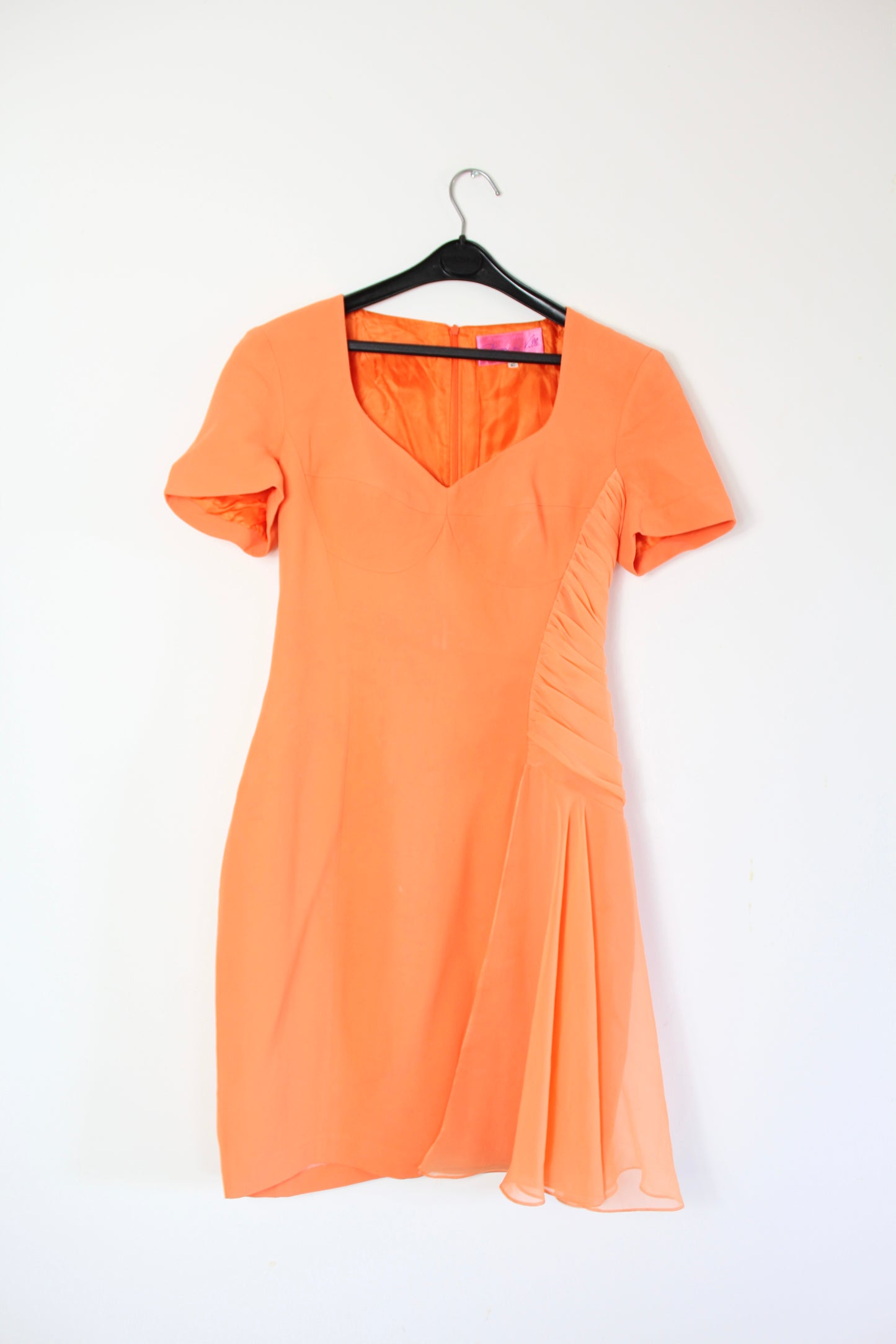 Robe vintage de soirée orange manches courtes La friperie vintage