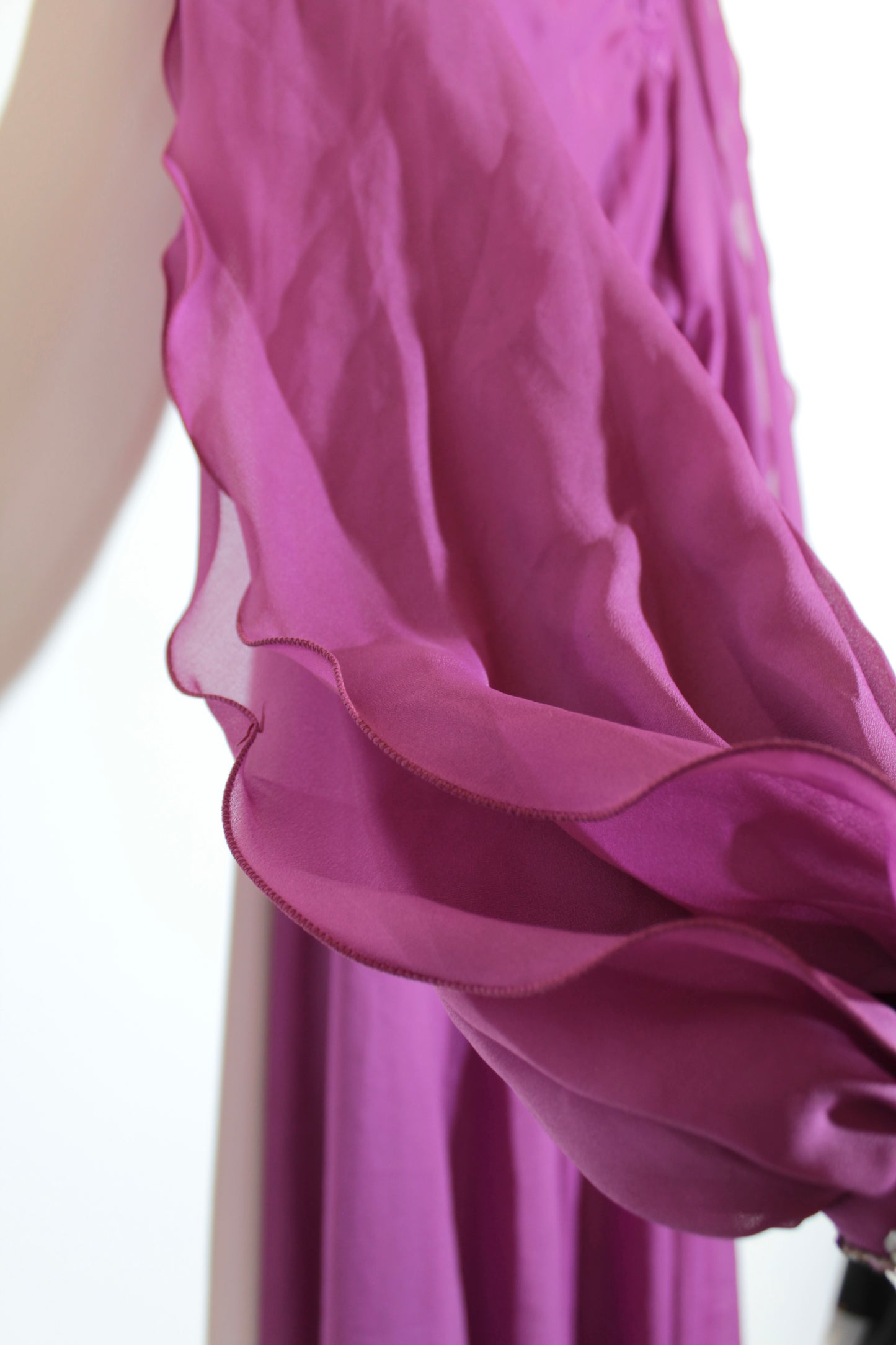 Robe longue vintage violette à sequins pour occasions
