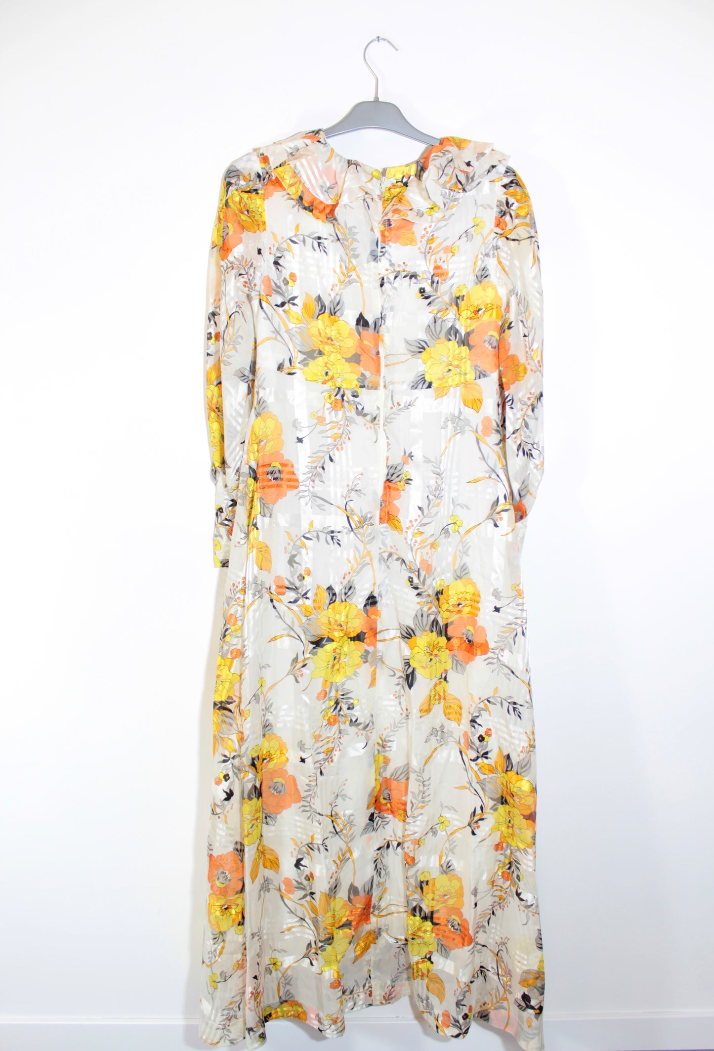 Robe longue vintage à volants blanche fleurs orange bohème années 70