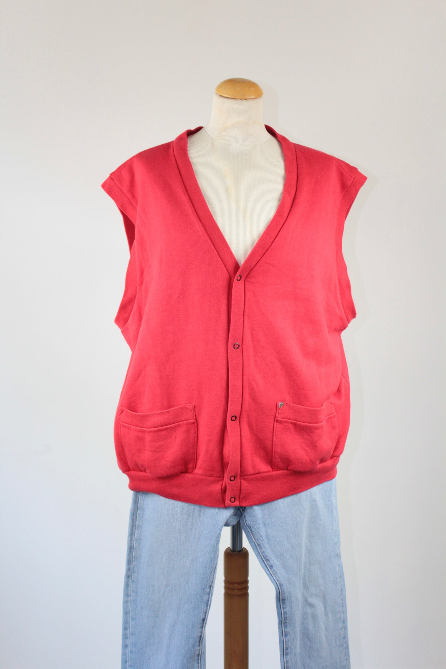 Sweat shirt vintage rouge sans manches New Man oversized