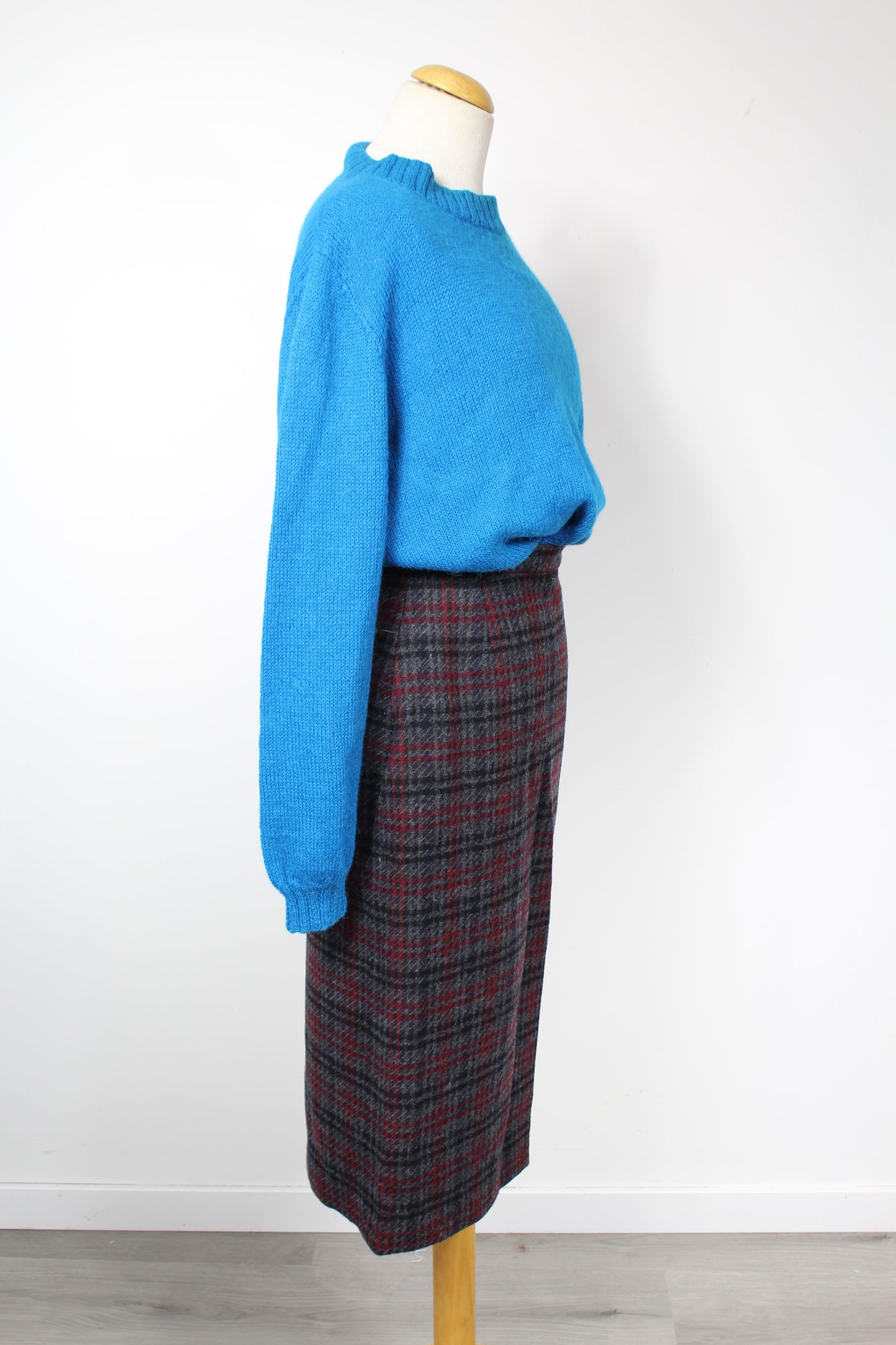 Jupe vintage à carreaux écossais rouge gris laine taille haute